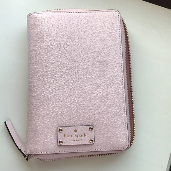 kate spade Accessories - Kate Spade Planner in Light Pink